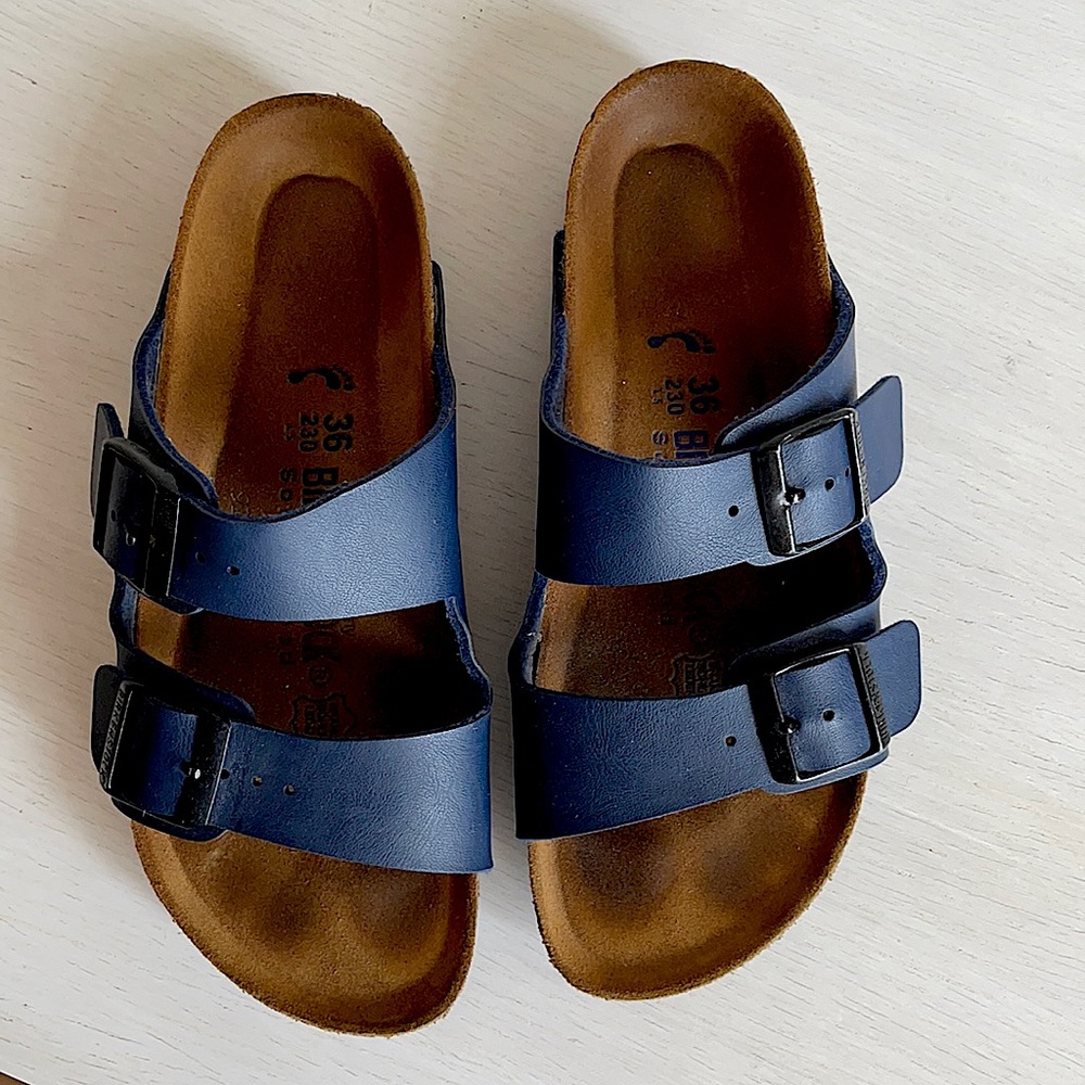 The BIRKENSTOCK Arizona. Unisex two- strap sandal.